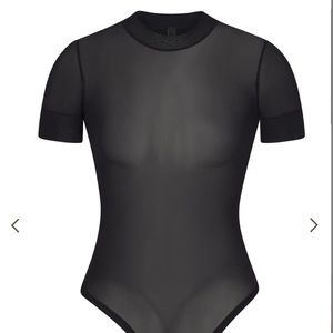 SKIMS SUMMER MESH T-SHIRT BODYSUIT